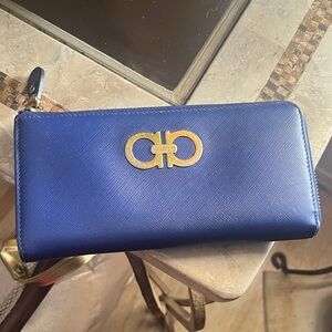 Salvatore Ferragamo 3/4 zip saffiano royal blue and gold wallet